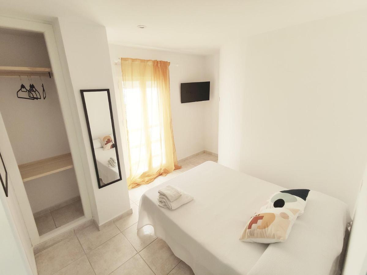 Salitre Rooms Коніль-де-ла-Фронтера Екстер'єр фото